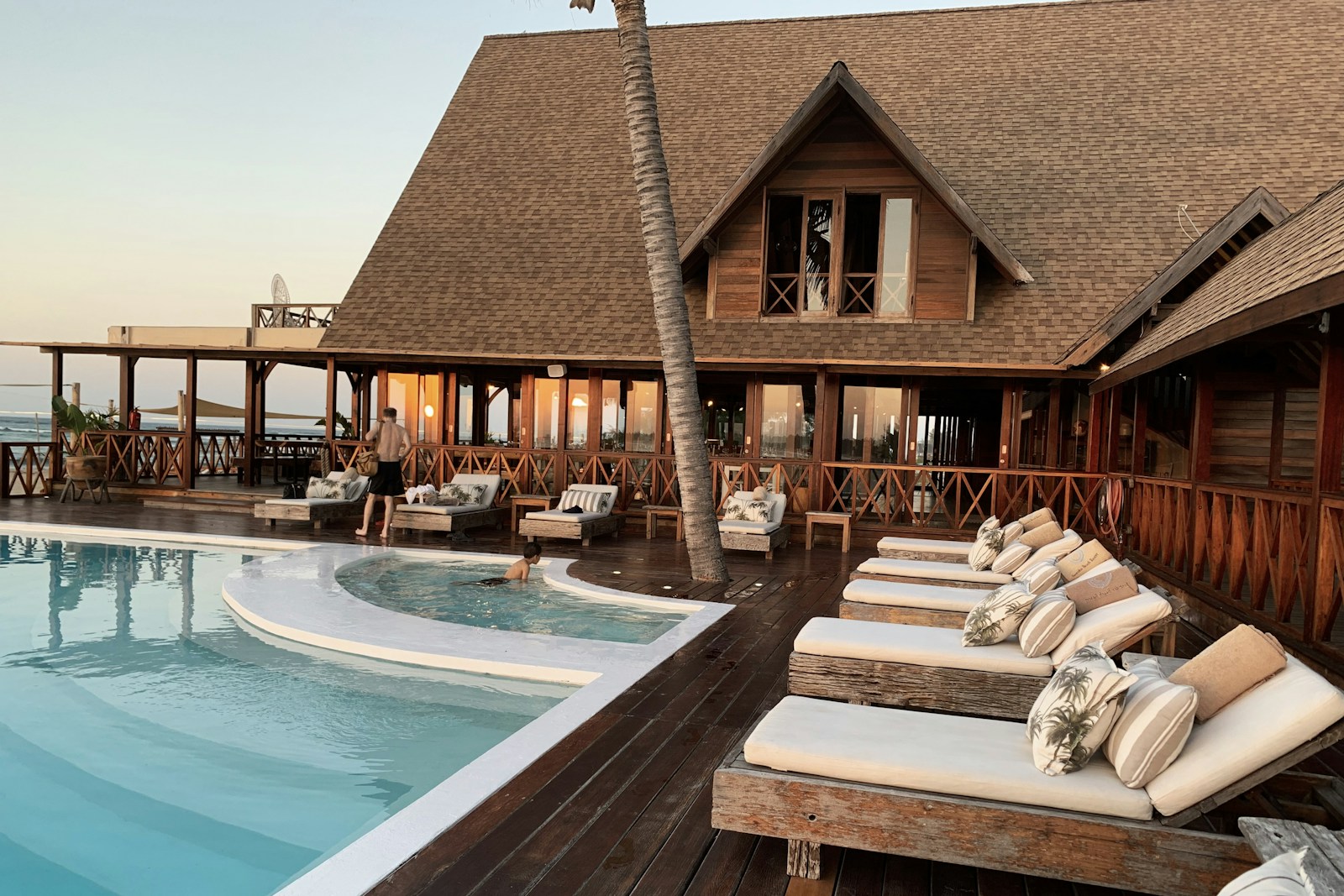Plunge Breakfast Experience