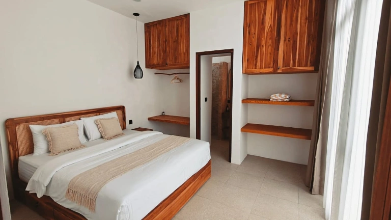 Master King Suite & Teak Joinery